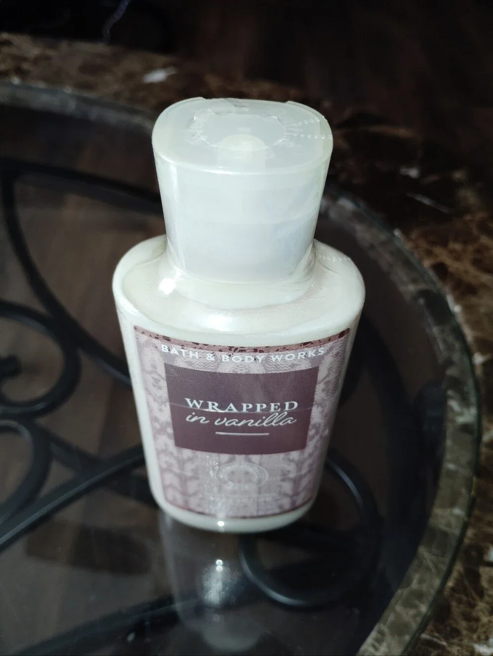 Bath & Body Works Wrapped in Vanilla Lotion - White & Brown Label Sealed